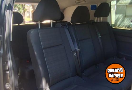 Utilitarios - Mercedes Benz Vito Plus AA 2018 Diesel 120000Km - En Venta