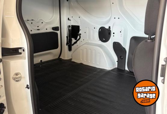 Utilitarios - Renault KANGOO 2026 Nafta 0Km - En Venta