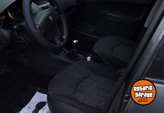 Autos - Peugeot 207 Compact 2009 Nafta 212000Km - En Venta