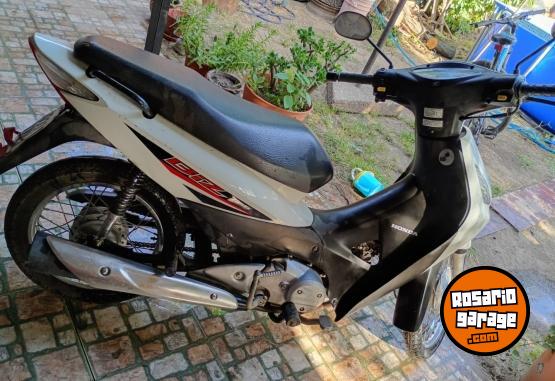Motos - Honda BIZ 125 2015 Nafta 4230Km - En Venta