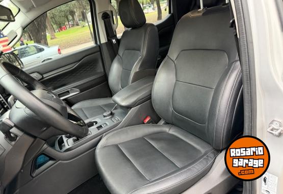 Camionetas - Ford Ranger V6 Limited Plus 2023 Diesel 50000Km - En Venta