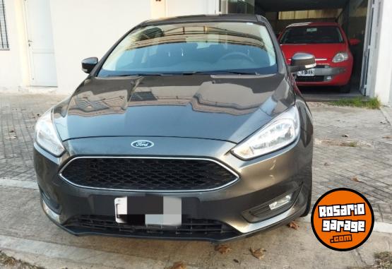 Autos - Ford FOCUS III L/NUEVA 2016 GNC 90000Km - En Venta