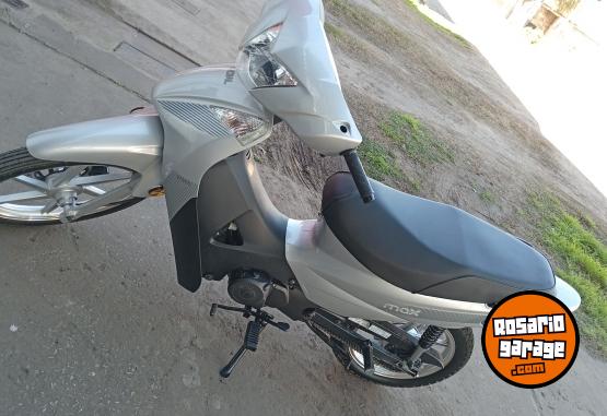 Motos - Mondial 110 2026 Nafta 700Km - En Venta