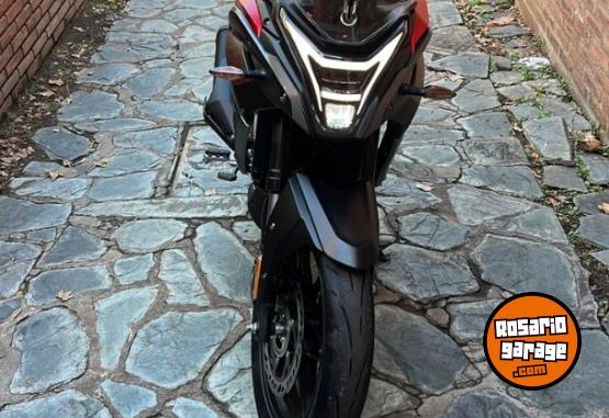 Motos - Voge 300 Ds 2023 Nafta 17500Km - En Venta