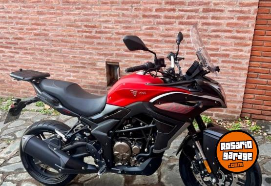 Motos - Voge 300 Ds 2023 Nafta 17500Km - En Venta