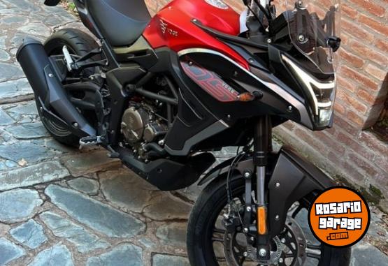 Motos - Voge 300 Ds 2023 Nafta 17500Km - En Venta