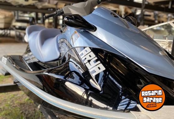 Embarcaciones - MOTO DE AGUA YAMAHA VX1100 CRUISER - En Venta