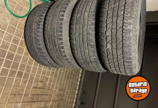 Accesorios para Autos - Cubierta Yokohama 265/65/17 - En Venta