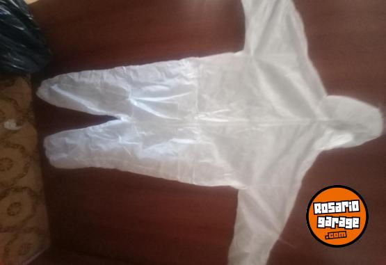 Indumentaria - Vendo overoles descartables - En Venta
