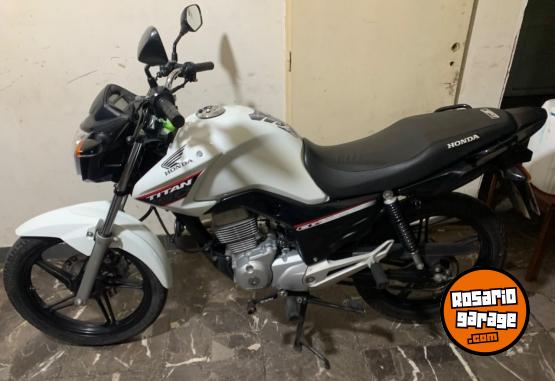 Motos - Honda Titan 2021 Nafta 28Km - En Venta