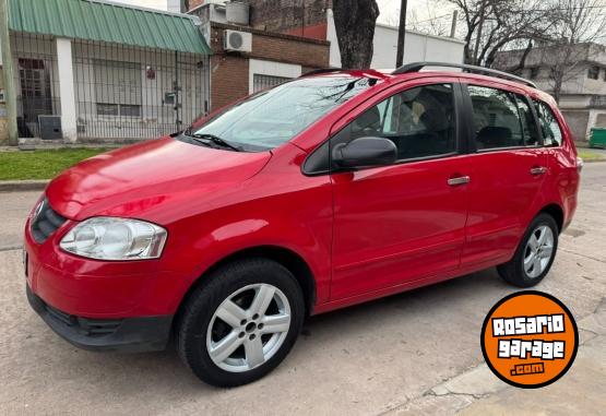 Autos - Volkswagen Suran 2010 Nafta 162000Km - En Venta