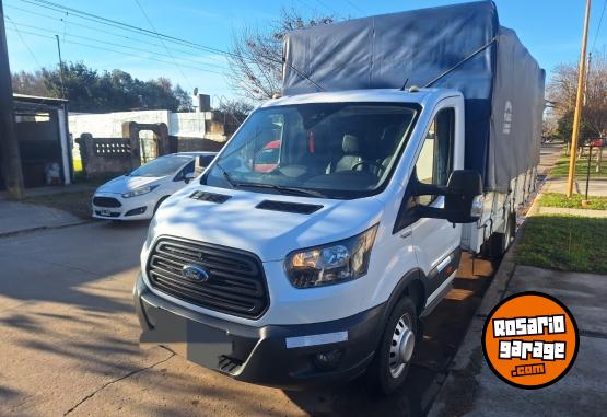 Utilitarios - Ford Transit chasis 2017 Diesel 64000Km - En Venta