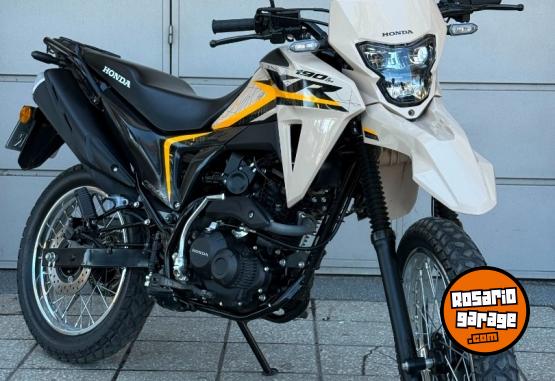 Motos - Honda Xr 190l 2025 Nafta 3000Km - En Venta