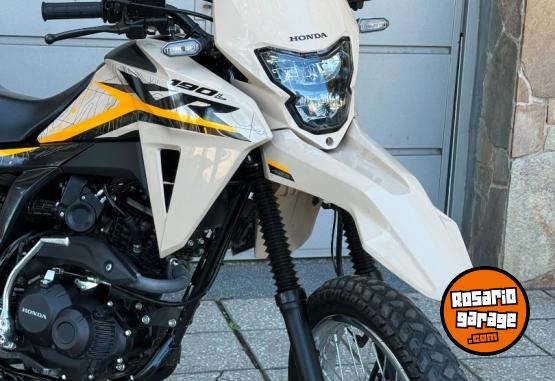 Motos - Honda Xr 190l 2025 Nafta 3000Km - En Venta