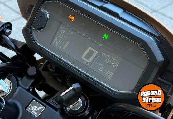 Motos - Honda Xr 190l 2025 Nafta 3000Km - En Venta