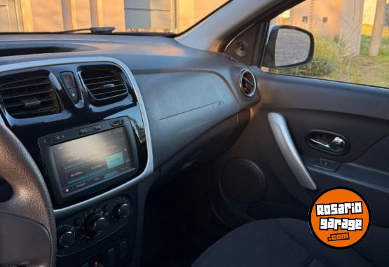Autos - Renault Sandero dynamique 1.6 2017 Nafta 72000Km - En Venta