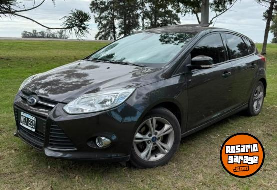 Autos - Ford FOCUS SE PLUS 2013 Nafta 176000Km - En Venta