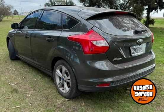 Autos - Ford FOCUS SE PLUS 2013 Nafta 176000Km - En Venta