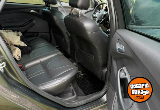 Autos - Ford FOCUS SE PLUS 2013 Nafta 176000Km - En Venta