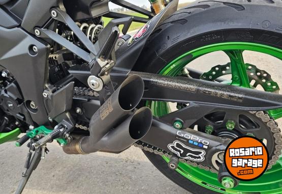 Motos - Kawasaki Z1000 SUPER NAKED 2014 Nafta 20300Km - En Venta