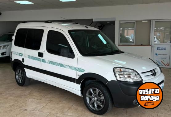 Utilitarios - Peugeot PARTNER PATAGONICA 2021 Nafta 29679Km - En Venta