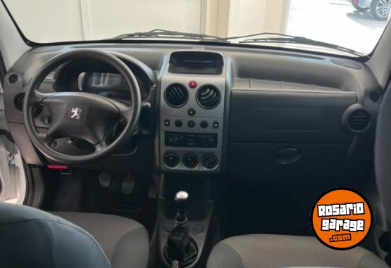 Utilitarios - Peugeot PARTNER PATAGONICA 2021 Nafta 29679Km - En Venta