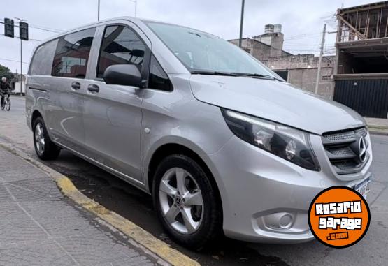 Utilitarios - Mercedes Benz Vito furgón mixto 2019 Diesel 22Km - En Venta
