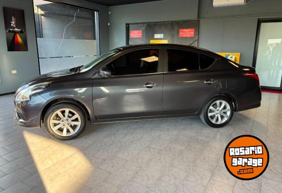 Autos - Nissan Versa advance 1.6 2017 Nafta 140000Km - En Venta
