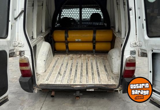 Utilitarios - Fiat Fiorino Fire 2012 GNC 243600Km - En Venta