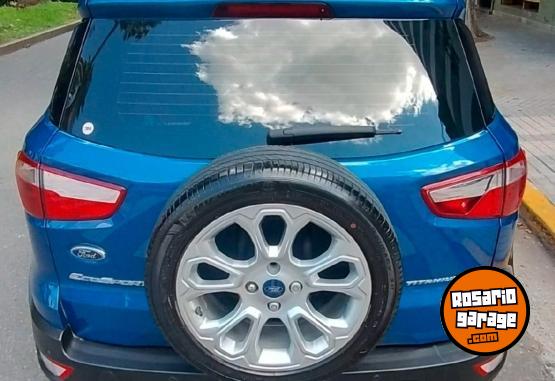 Camionetas - Ford EcoSport Titanium 2020 Nafta 120000Km - En Venta