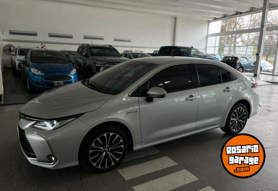 Autos - Toyota COROLLA SEG HYBRID CVT 2024 Electrico / Hibrido 75000Km - En Venta
