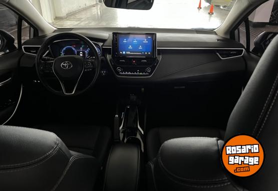 Autos - Toyota COROLLA SEG HYBRID CVT 2024 Electrico / Hibrido 75000Km - En Venta