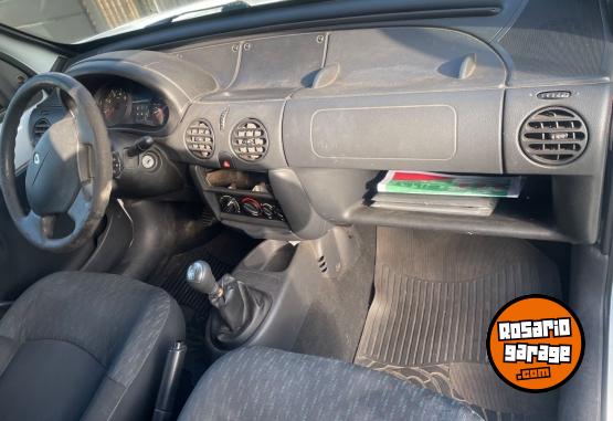 Utilitarios - Renault RENAULT KANGOO 2015 GNC 198000Km - En Venta