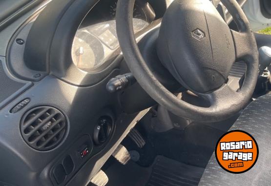 Utilitarios - Renault RENAULT KANGOO 2015 GNC 198000Km - En Venta