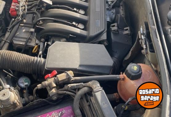 Utilitarios - Renault RENAULT KANGOO 2015 GNC 198000Km - En Venta