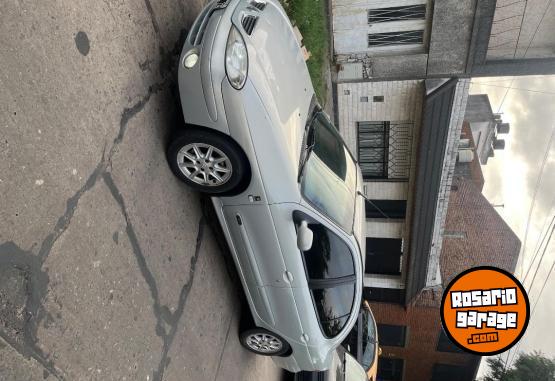 Autos - Renault Megane 2004 Nafta 178000Km - En Venta