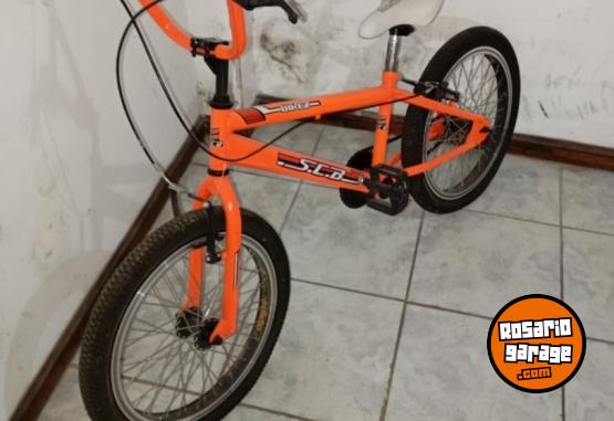 Deportes - Combo 2 Bicicletas BMX / Cross Rodado 20 (Naranja + Negra) - ¡Impecables Sin Uso! - En Venta