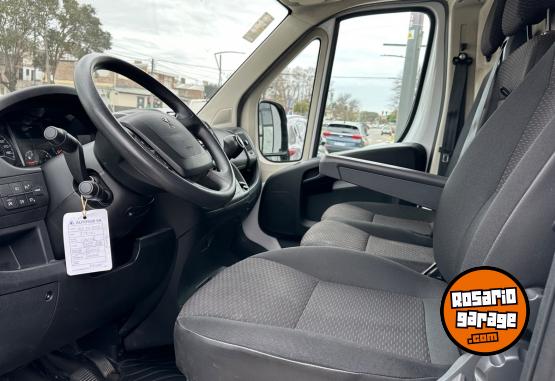 Utilitarios - Peugeot Boxer L3H2 2024 Diesel 235000Km - En Venta