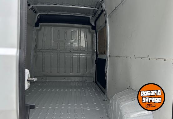 Utilitarios - Peugeot Boxer L3H2 2024 Diesel 235000Km - En Venta