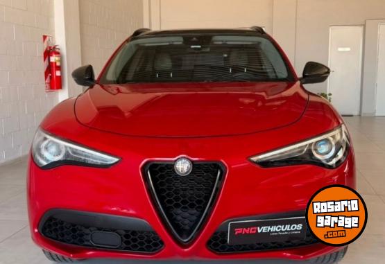 Autos - Alfa Romeo Stelvio 2019 Nafta 70900Km - En Venta