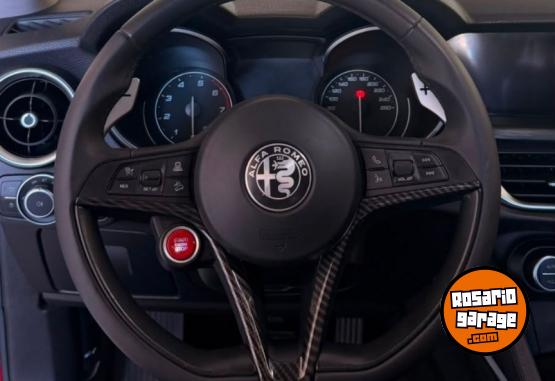 Autos - Alfa Romeo Stelvio 2019 Nafta 70900Km - En Venta