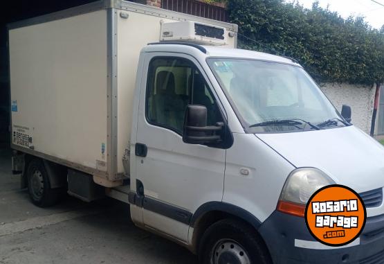 Utilitarios - Renault Master 2010 Diesel 242000Km - En Venta