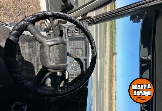 Camiones y Grúas - Scania 114 - En Venta