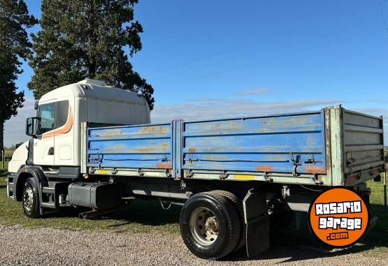 Camiones y Grúas - Scania 114 - En Venta
