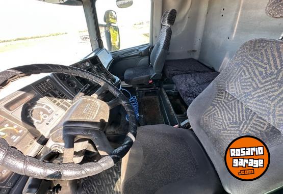 Camiones y Grúas - Scania 114 - En Venta