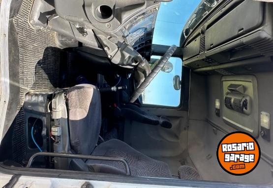 Camiones y Grúas - Scania 114 - En Venta