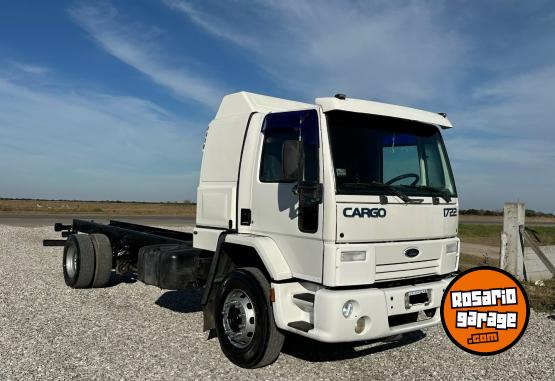 Camiones y Grúas - Ford cargo 1722e - En Venta