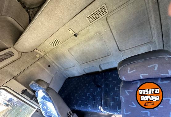 Camiones y Grúas - Iveco cursor 330 - En Venta