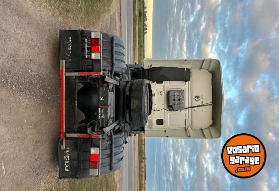 Camiones y Grúas - Iveco cursor 330 - En Venta