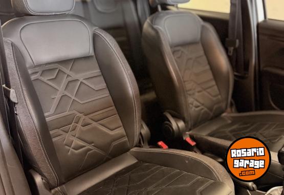 Utilitarios - Fiat STRADA VOLCANO 2022 Nafta 50000Km - En Venta